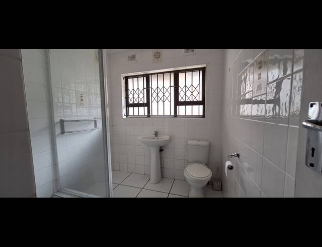 3 BEDROOM HOUSE RENTED IN ST WINIFREDS